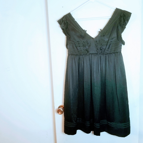 EUC Betsey Johnson Black Silk Babydoll Minidress - Picture 2 of 6